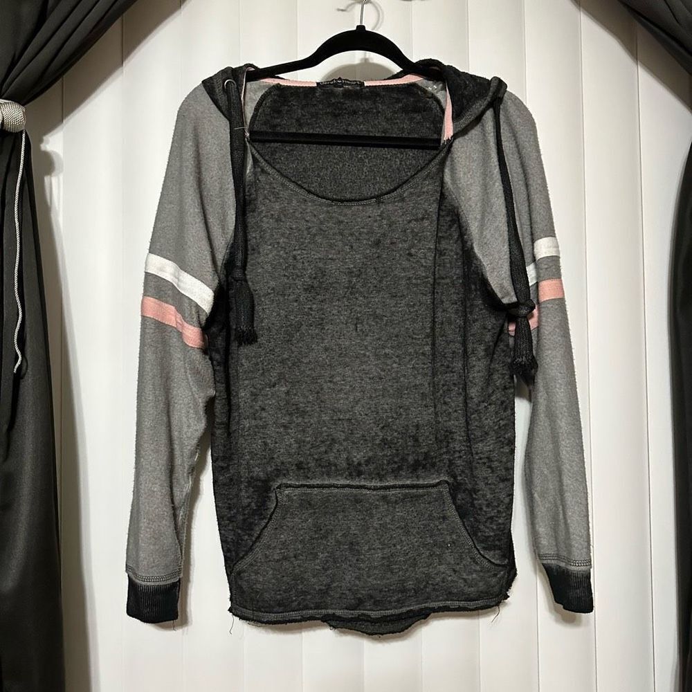 Derek Heart charcoal gray hoodie with kangaroo pockets with adjustable drawstrin